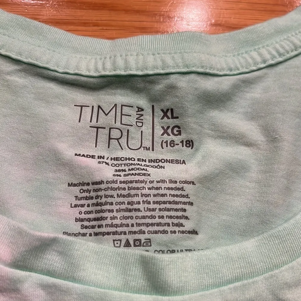 NWT Time and Tru muscle tank top xlarge (16/18). - Image 2