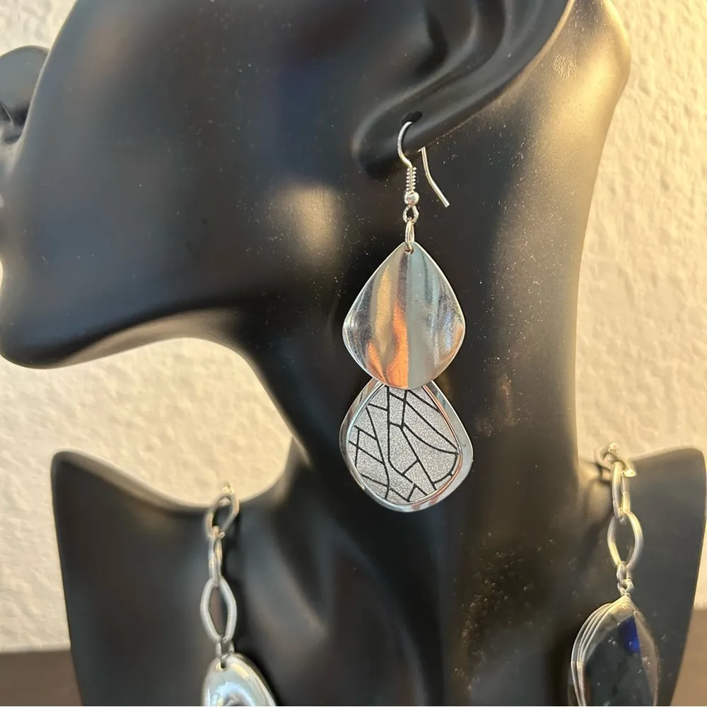 Silver earrings - Image 3