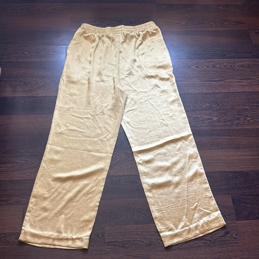 Lili Sidonio Metallic Gold Trousers Medium - Image 3