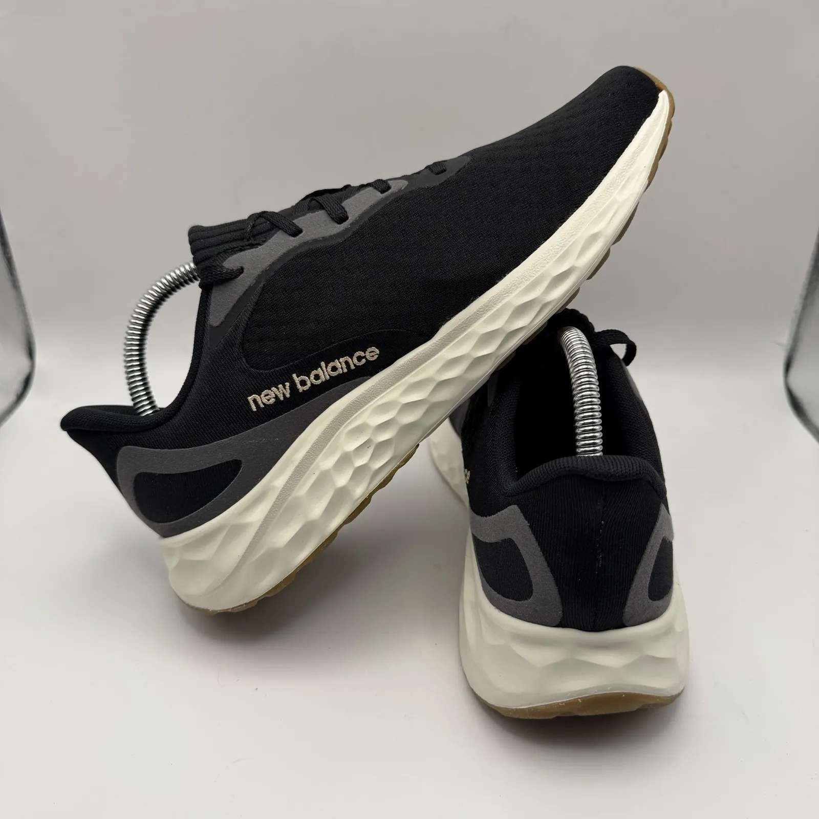 New Balance Fresh Foam Arishi V4 Running Shoes Women's Size 9.5 - Image 5