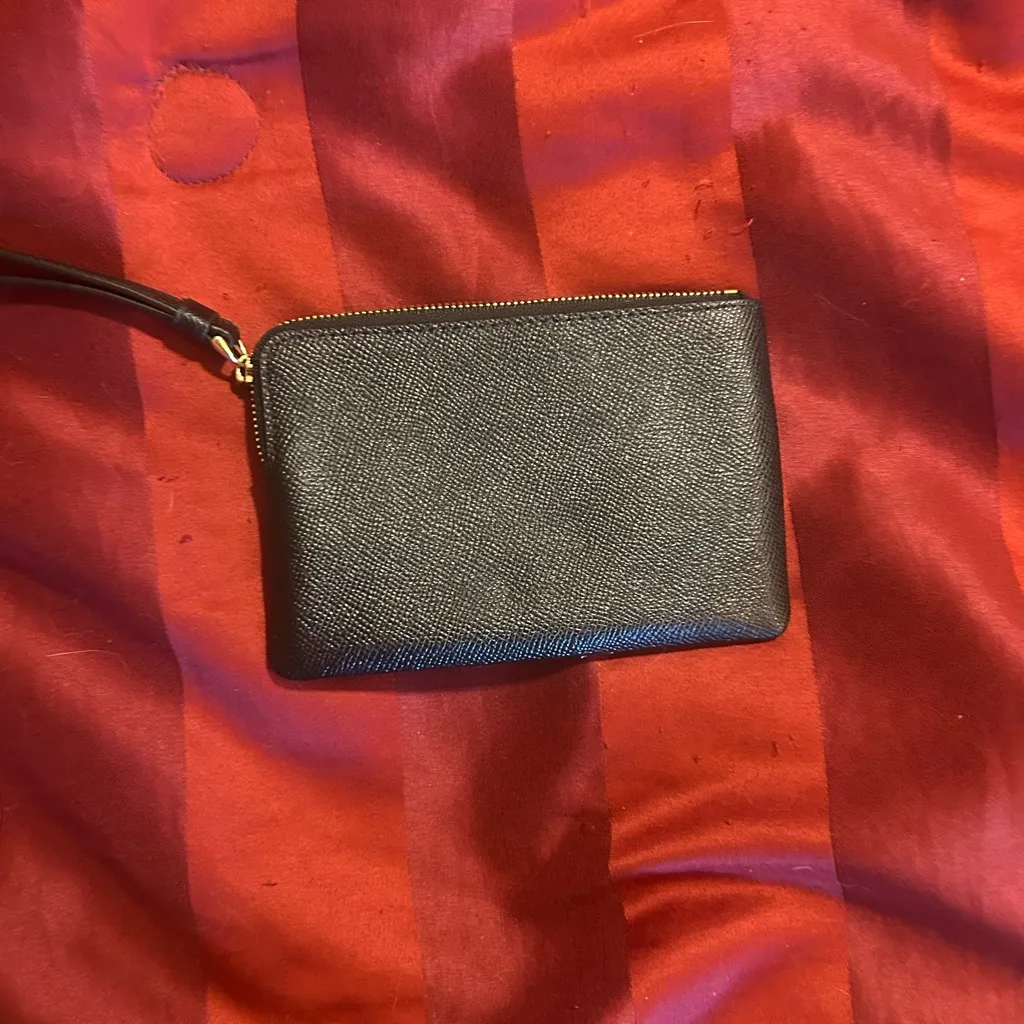 Coach  wristlet - Image 3