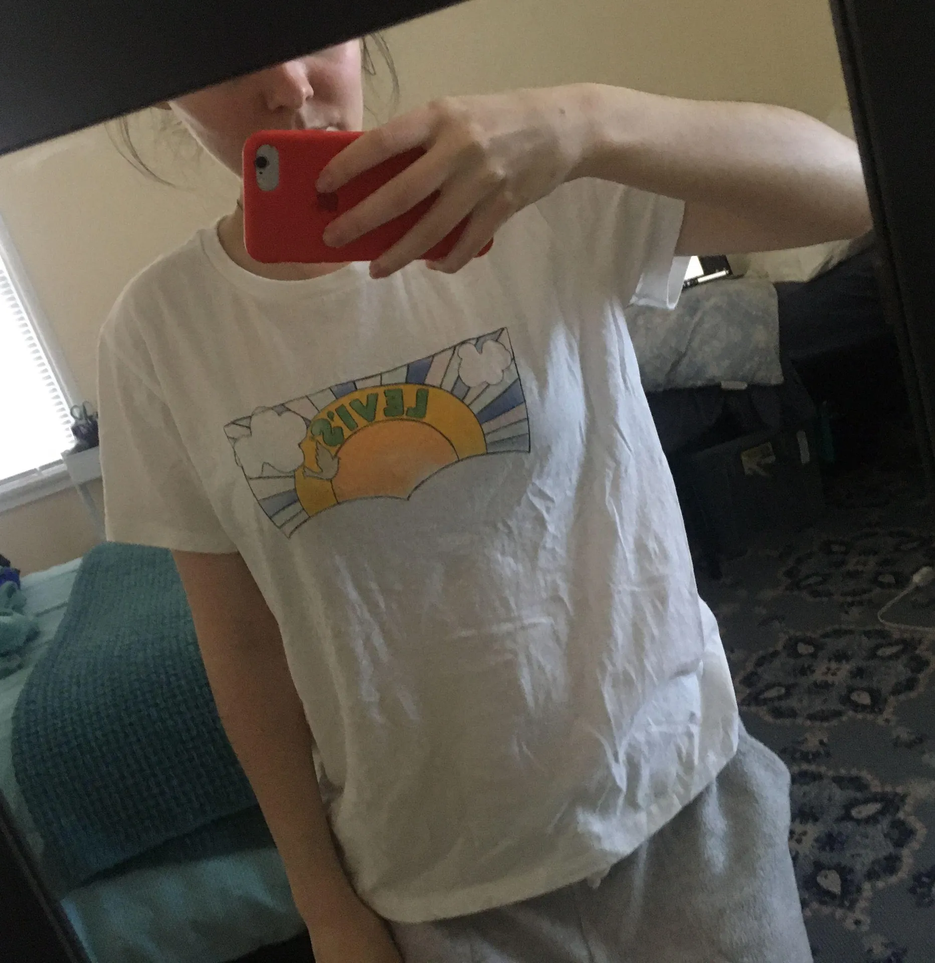 Levi’s Graphic Tee - Image 3