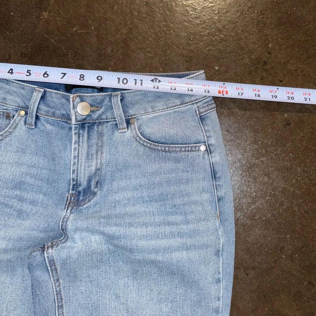 1822 Denim High-Rise Straight Leg Jeans - Size 6 - Light Wash - Image 5