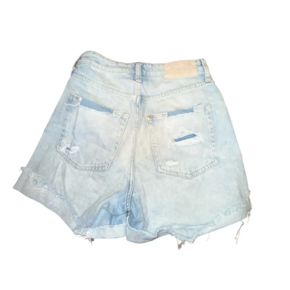 H&M Light Blue Denim Jeans - Image 4