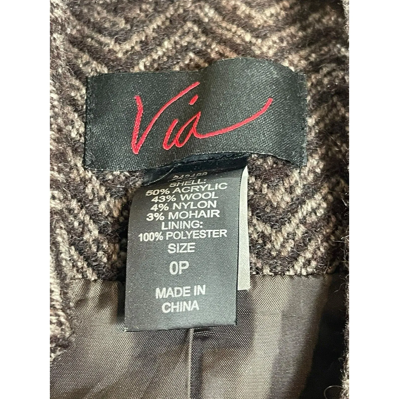 Via Women’s 0P Petite Brown Herringbone Wool Blend Fit & Flare Peacoat Button - Image 4