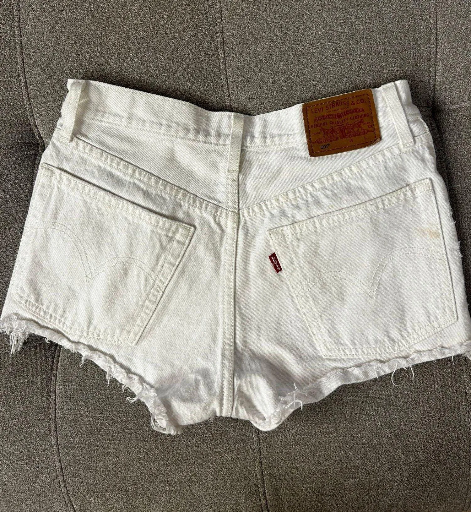 Levi’s Shorts - Image 3