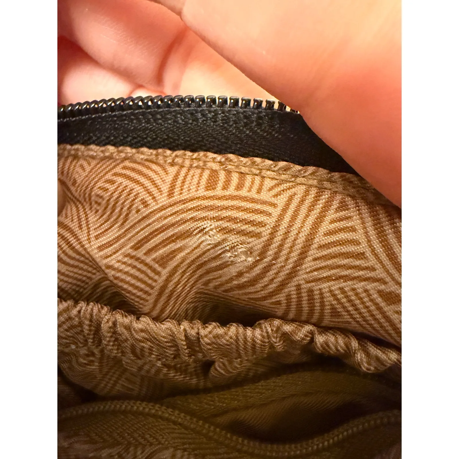 Sakroots Crossbody Bag - Image 5