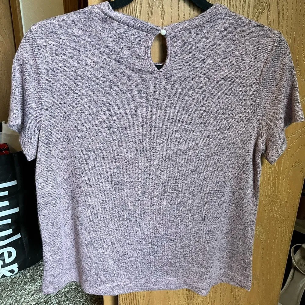 Liberty love mauve blouse with beaded necklace collar size medium - Image 2