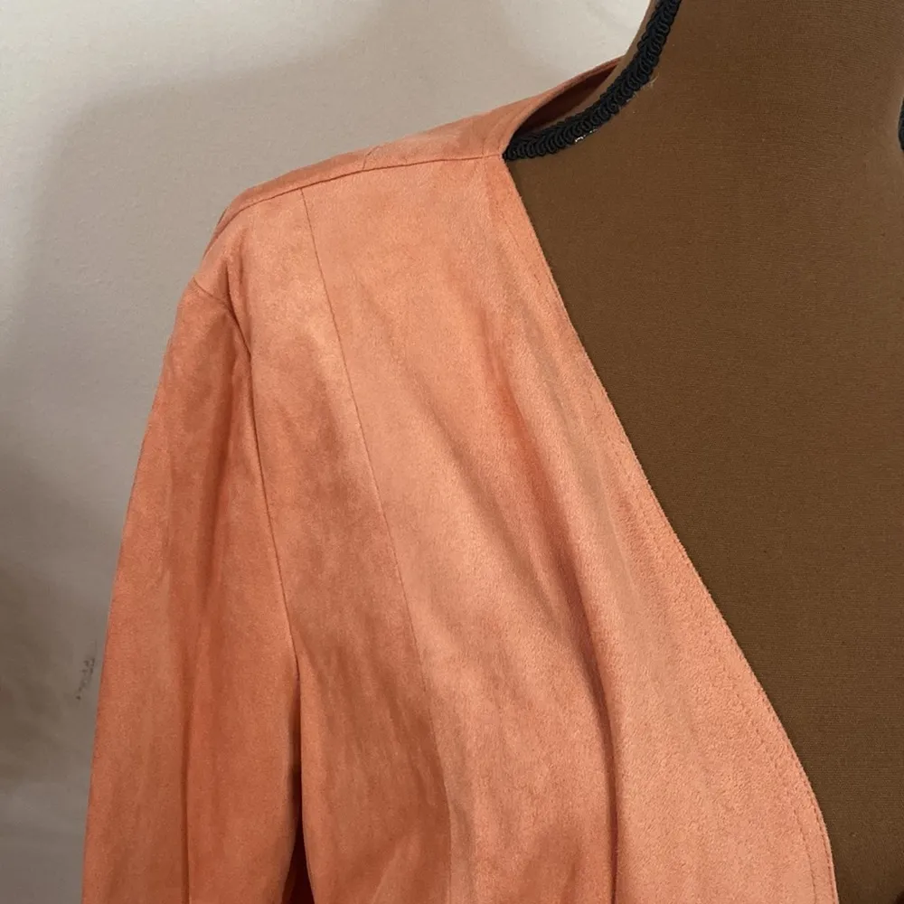 Chico’s peach faux suede perforated longline drape jacket size US 8 - Image 7