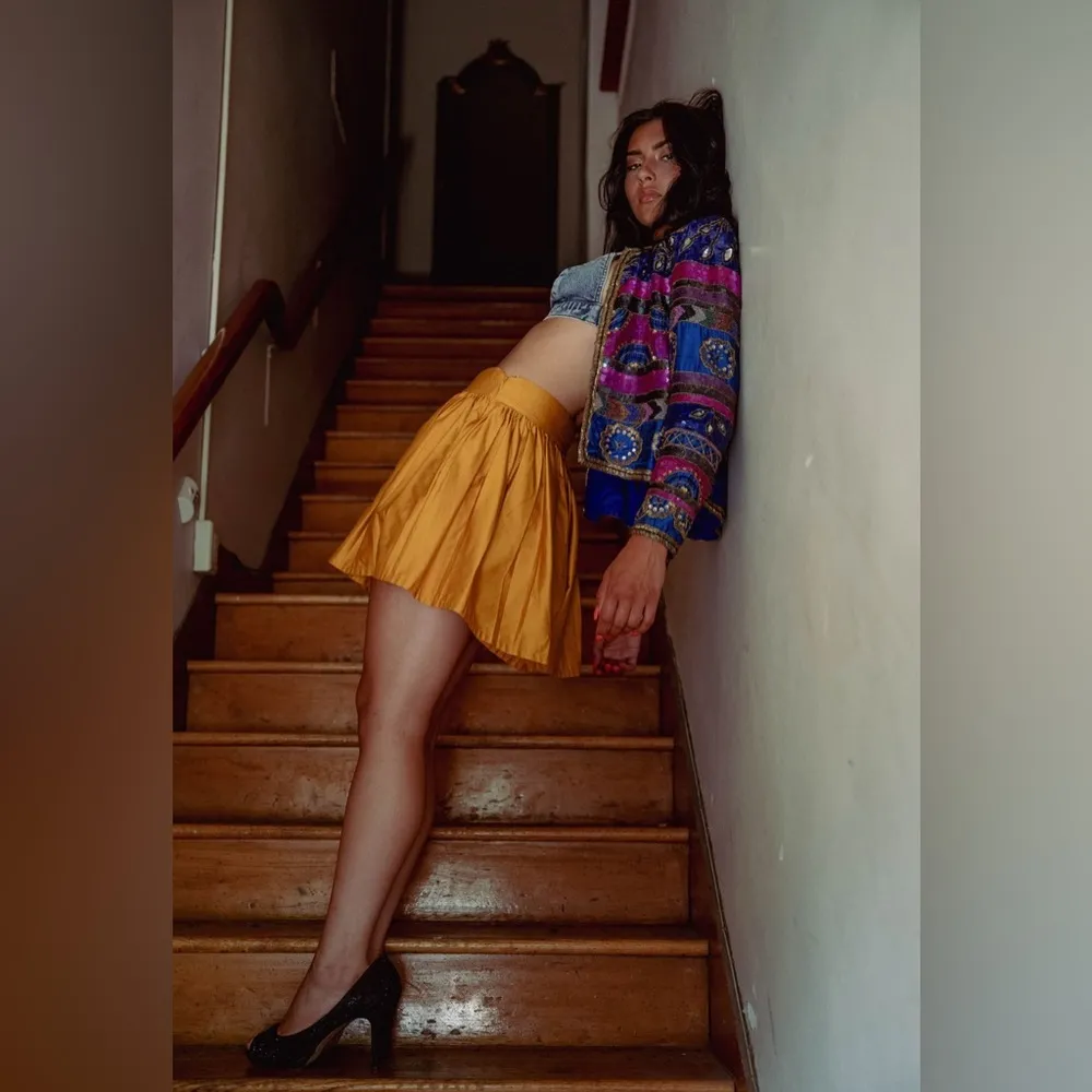 AMUR Tami Pleated Skort Shorts Turmeric Gold size 8 Orange - Image 14