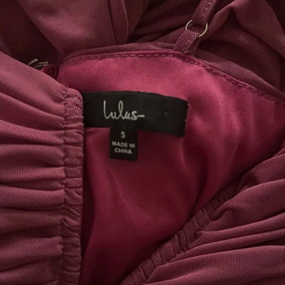 Lulu’s Ruched Magenta Bodycon Mini Dress Size‎ Small - Image 4