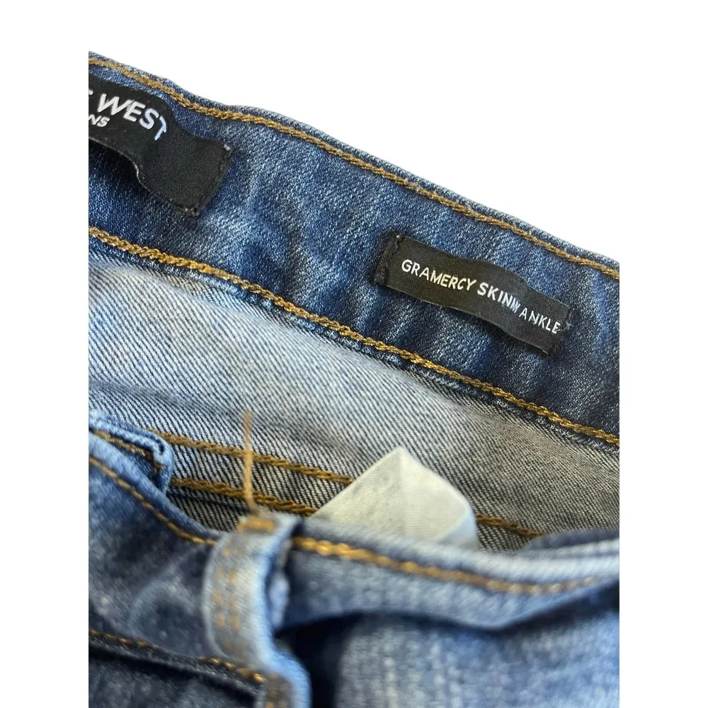 Nine West Jeans size 8 - Image 3