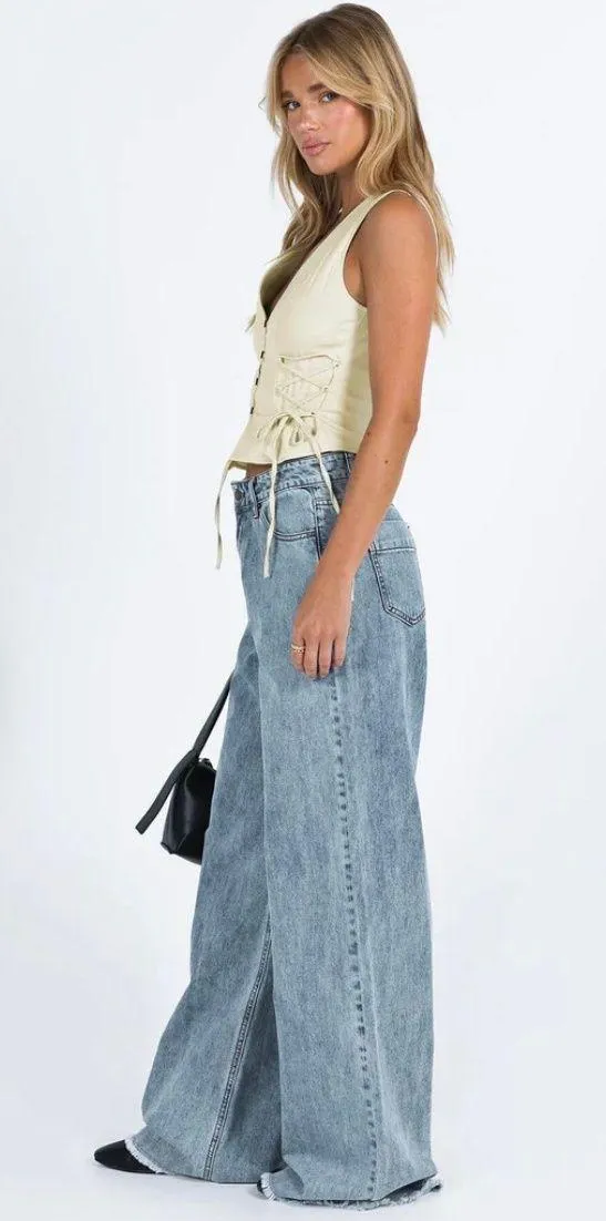 Jeans - Image 2