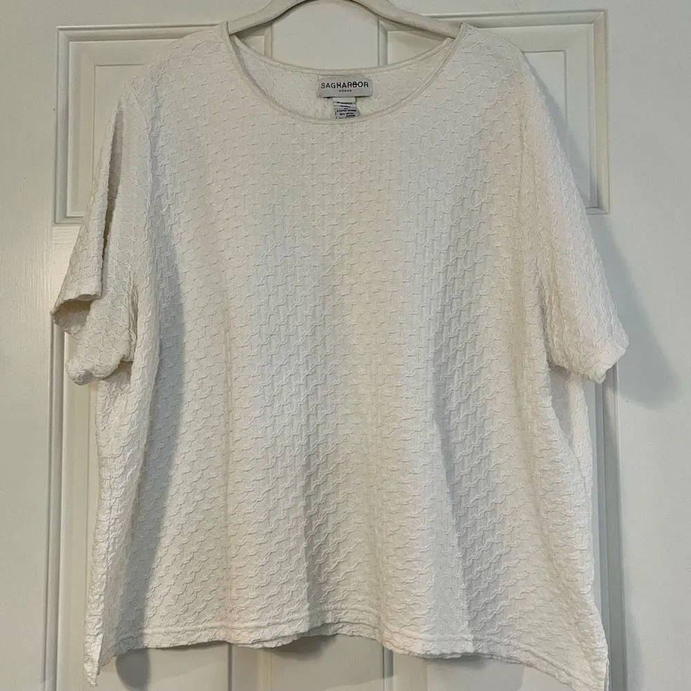 Sag Harbor Women’s White Textured Blouse 2X - Image 2
