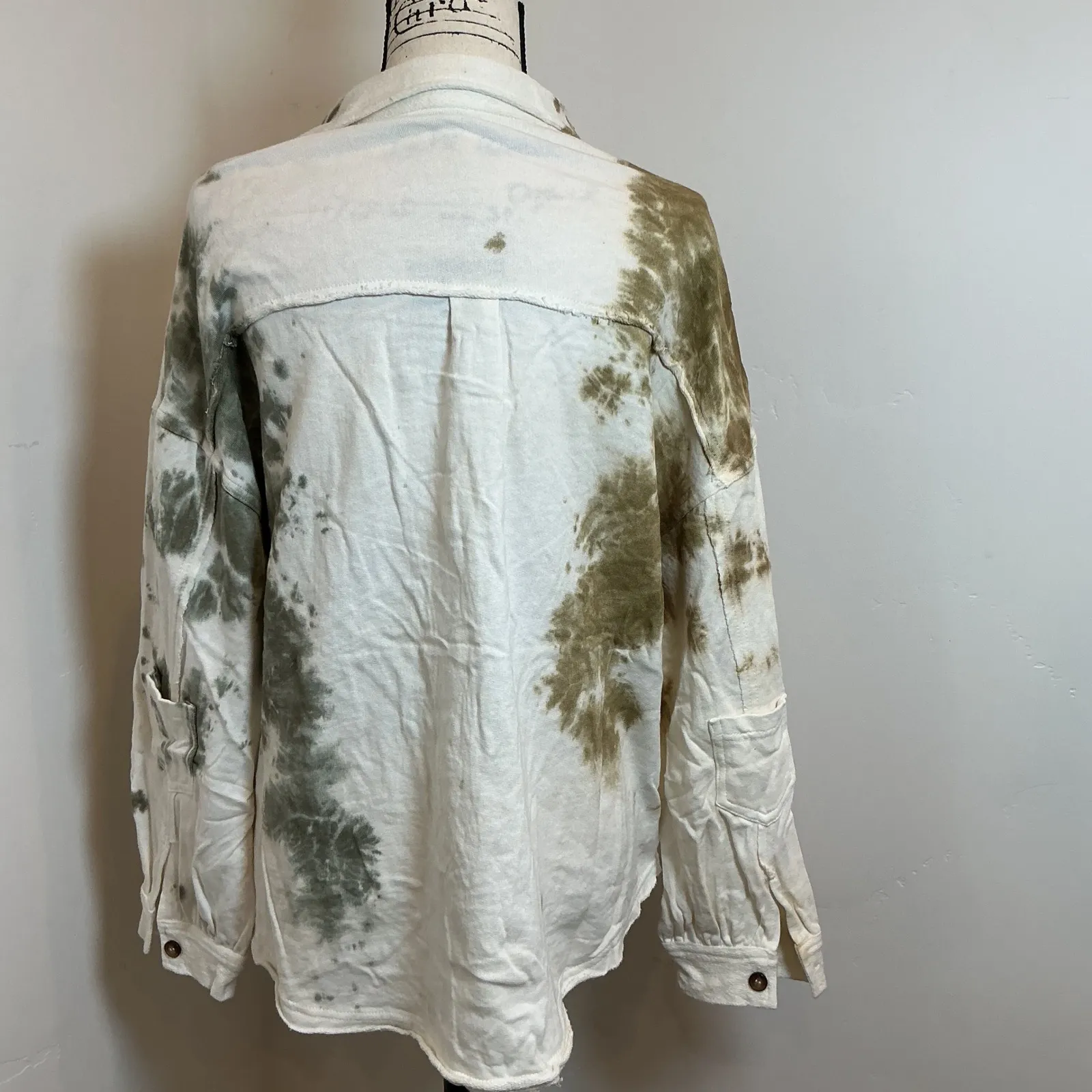 POL  Tie Dye Oversized Button Down Shirt Jacket Utility Pockets Green White S - Image 3