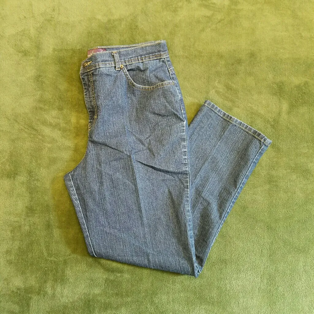 Gloria Vanderbilt I Womens 16 Short Jeans Amanda - Image 4