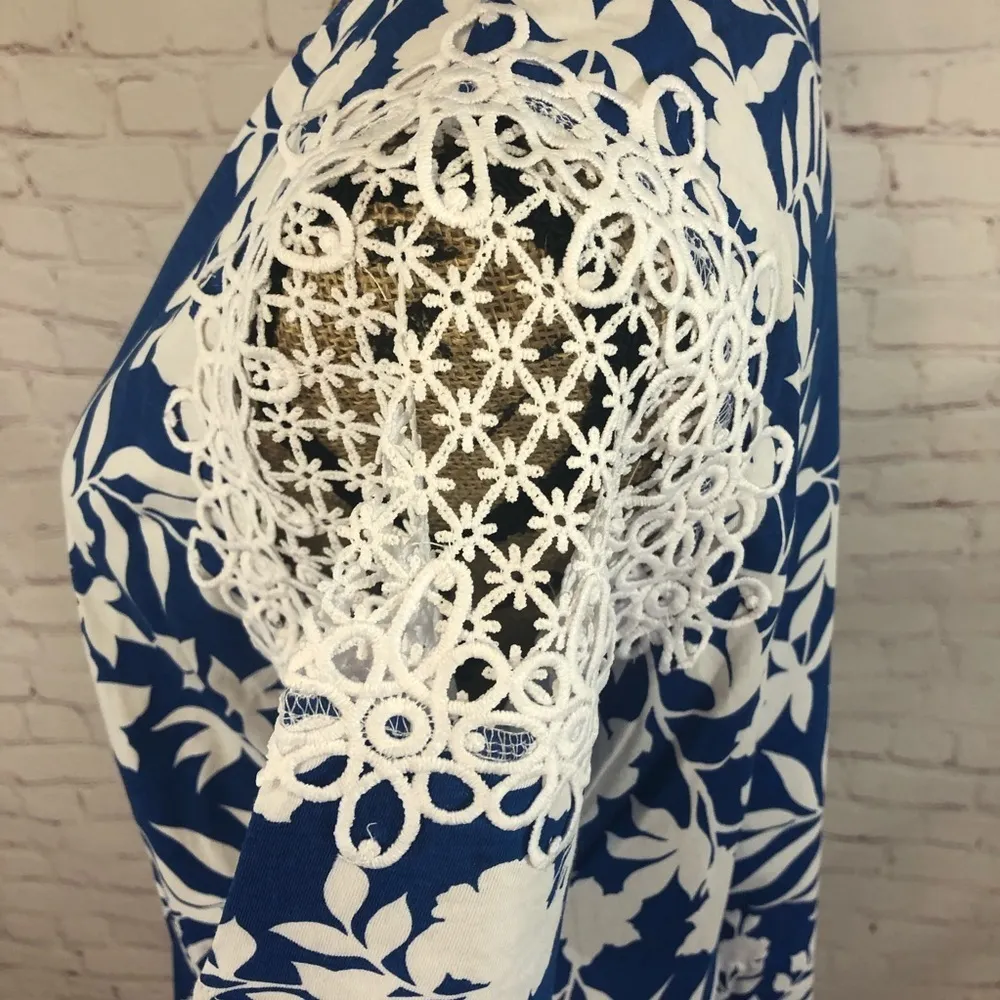 Jessica London Crochet Shoulder Top - Image 3