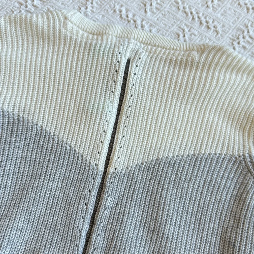 Design History Modern Gray and White Crew Neck Sweater - Image 12