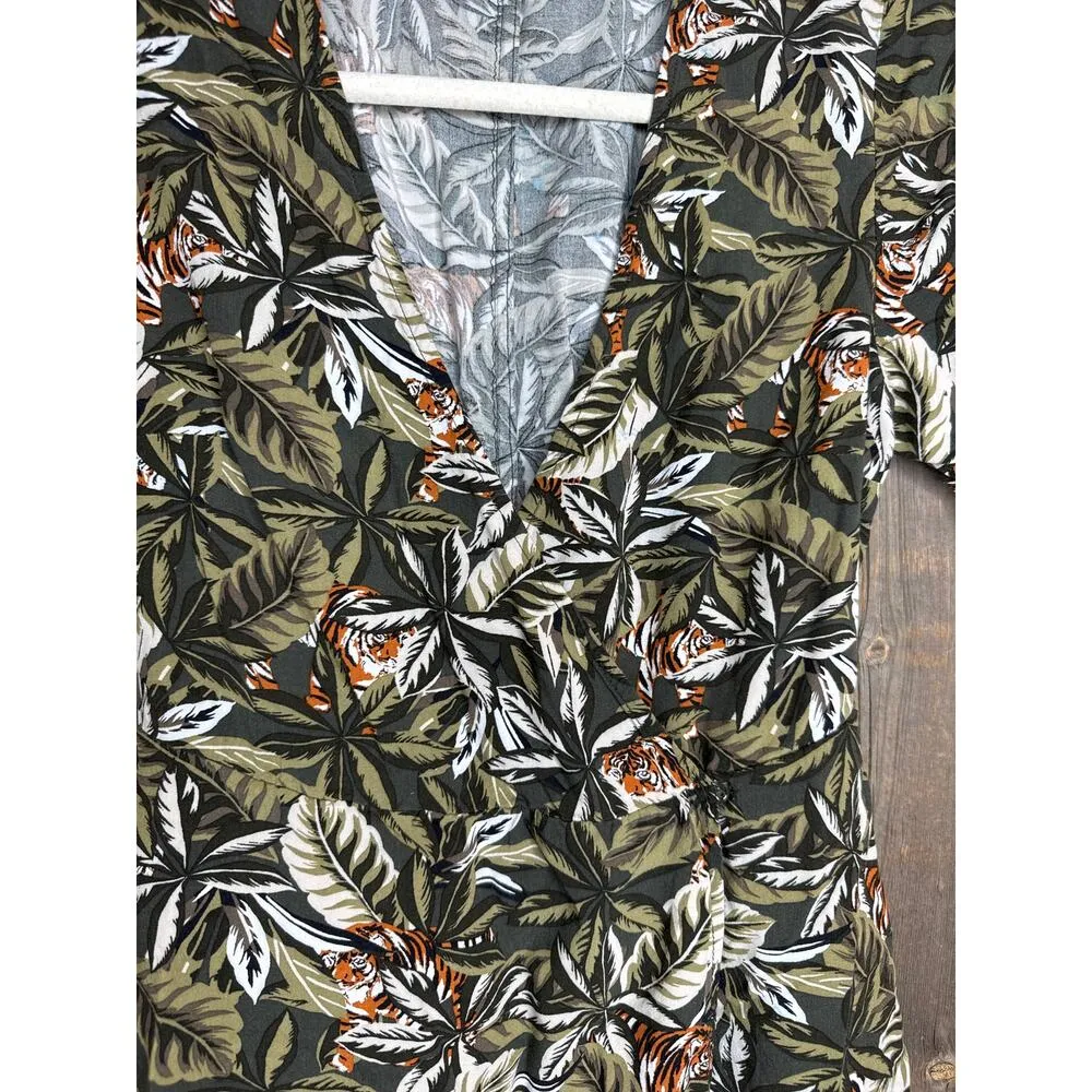 Banana Republic Wrap Dress Women’s Size 2 Jungle Print Hidden Tigers - Image 2