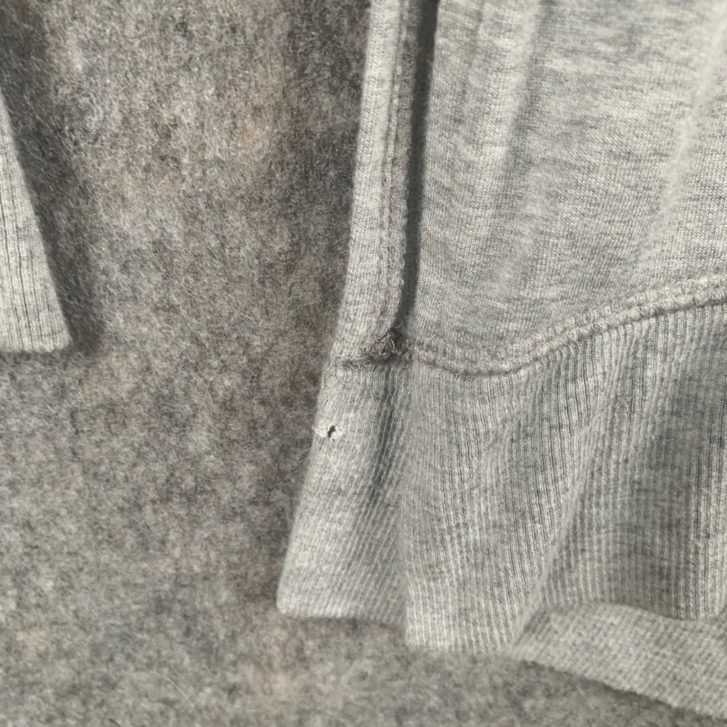 Athleta Womens Size Small Heather Gray oversized athletic‎ workout sweater. - Image 6