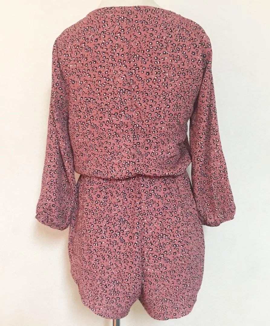 Wrap Bow Floral Pockets Romper Pink - Image 2