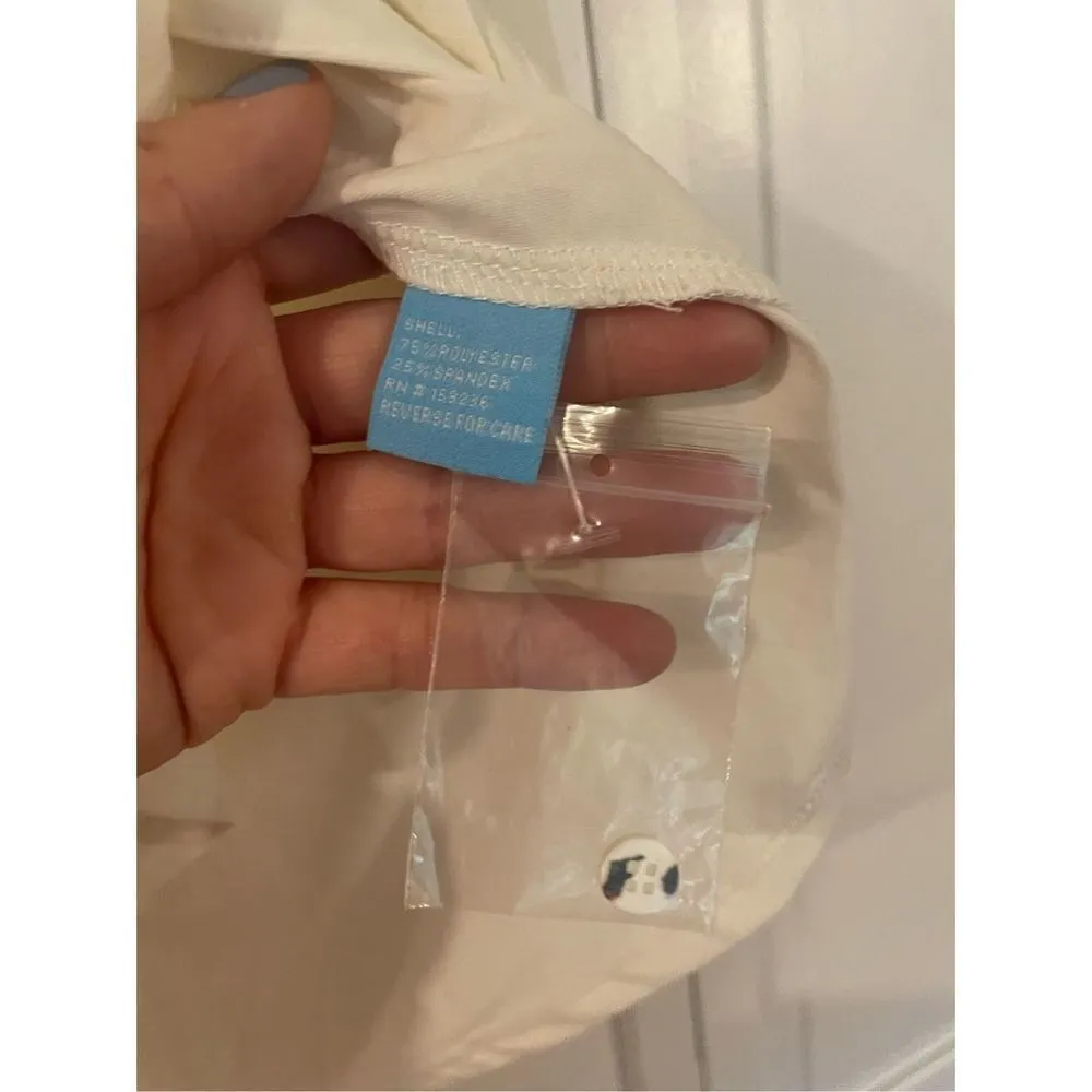 J. McLaughlin white pleat front blouse size small - Image 4