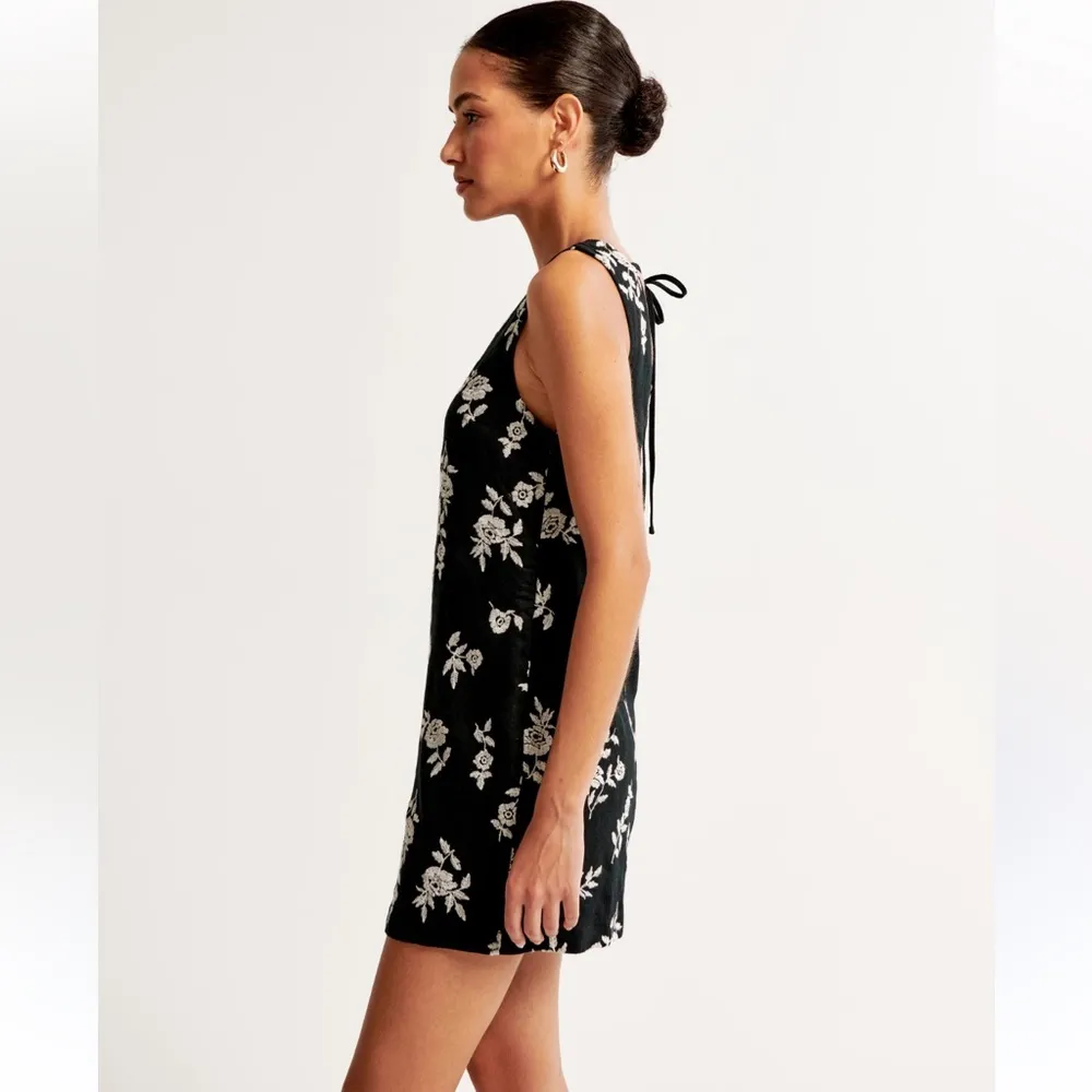 Abercrombie & Fitch Floral Embroidery Linen Blend Dress - Image 2