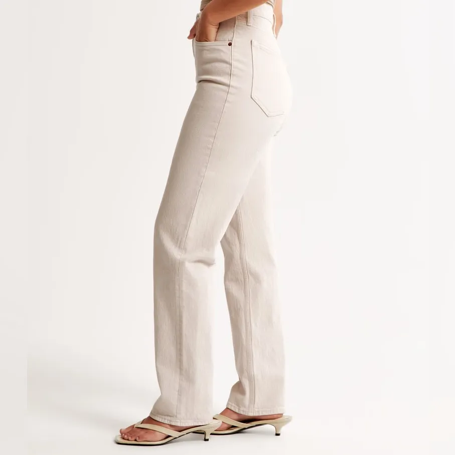 Abercrombie & Fitch Women’s The 90s Straight Ultra High Rise White Jeans 14 Long - Image 10