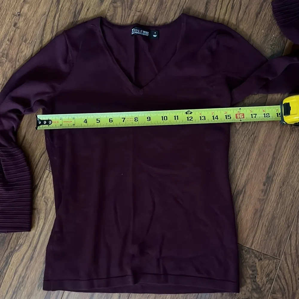 New York & Company 7th Avenue bell sleeve sweater - Image 6