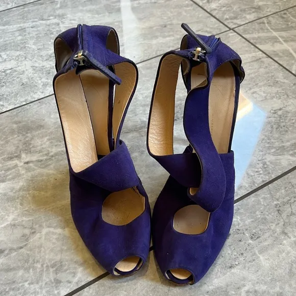 Giuseppe Zanotti  Purple Suede Pump - Image 8