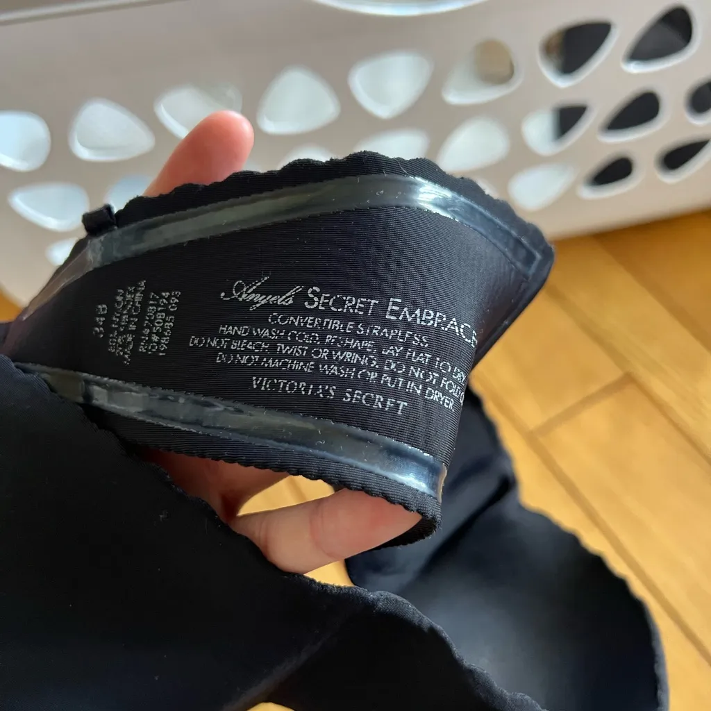 Victoria’s Secret - Angels Secret Embrace Convertible Strapless Bra - Image 2