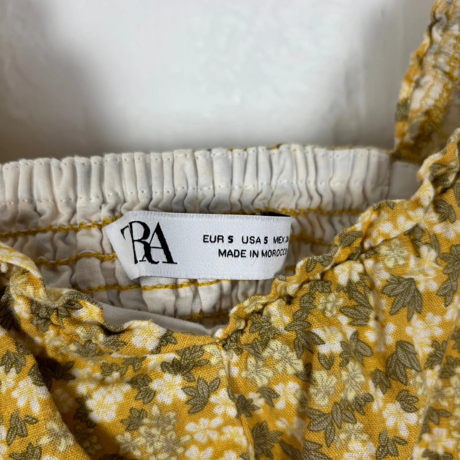 Zara Yellow Ditsy Floral Linen Blend Smocked Mini Dress Size Small - Image 4