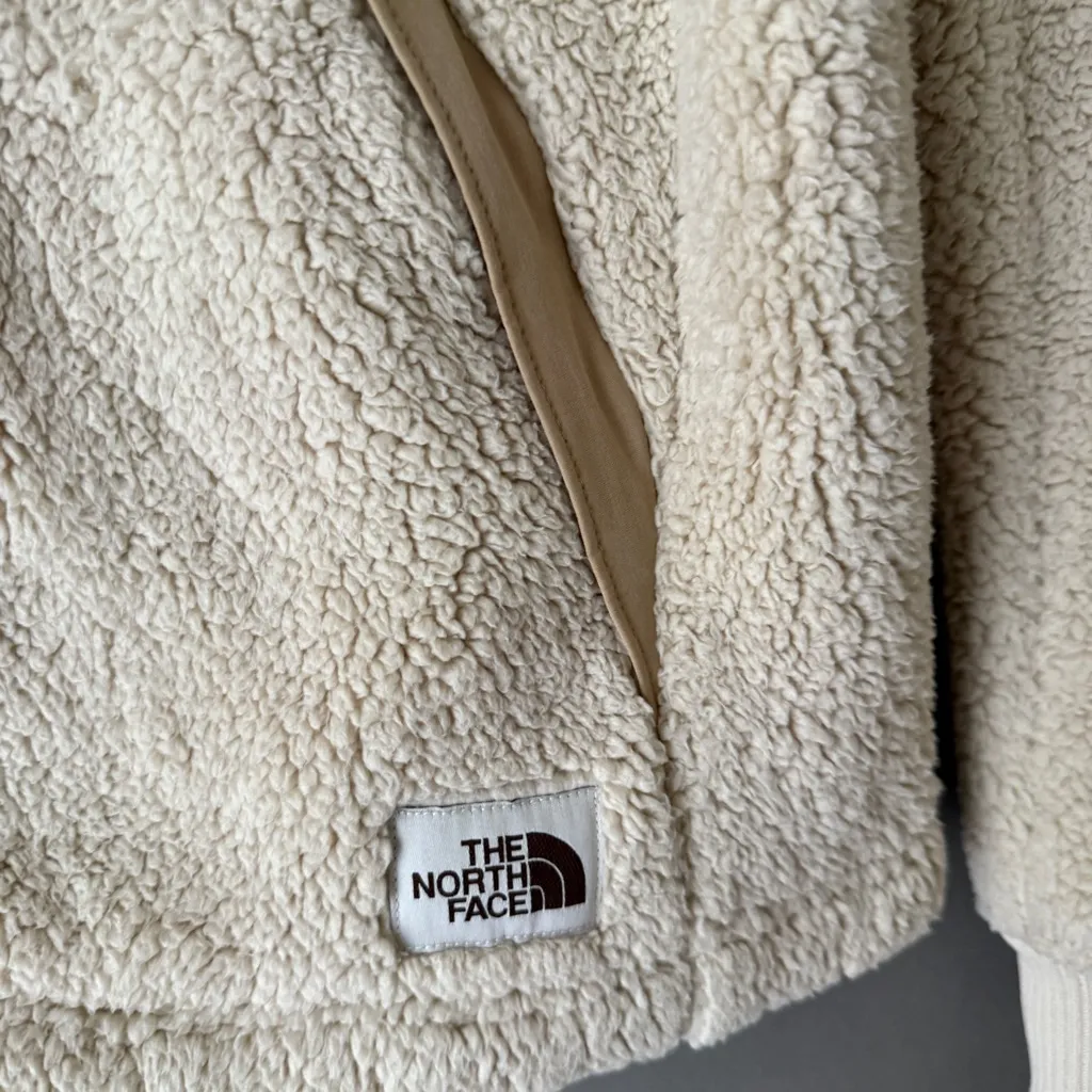 The North Face sz S‎ cream fleece jacket - Image 5