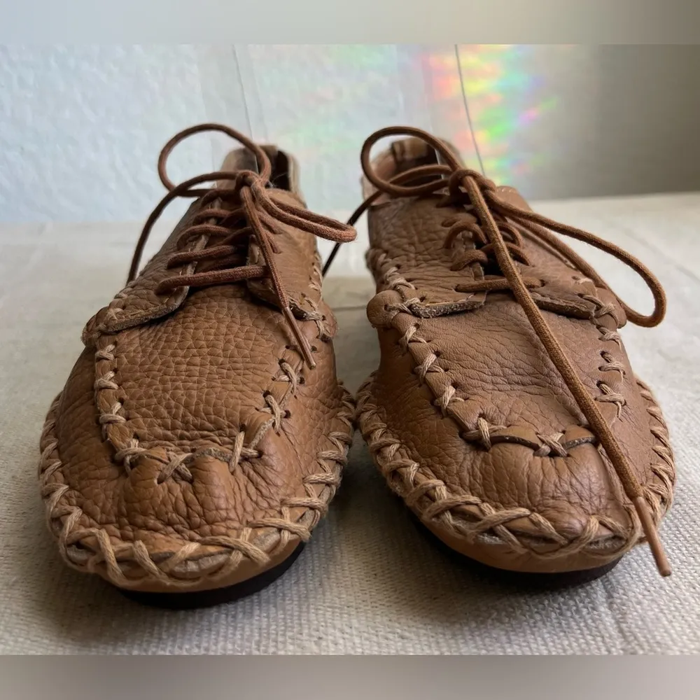 Old Pueblo Trader Moccasins Tan Size 7 - Image 3