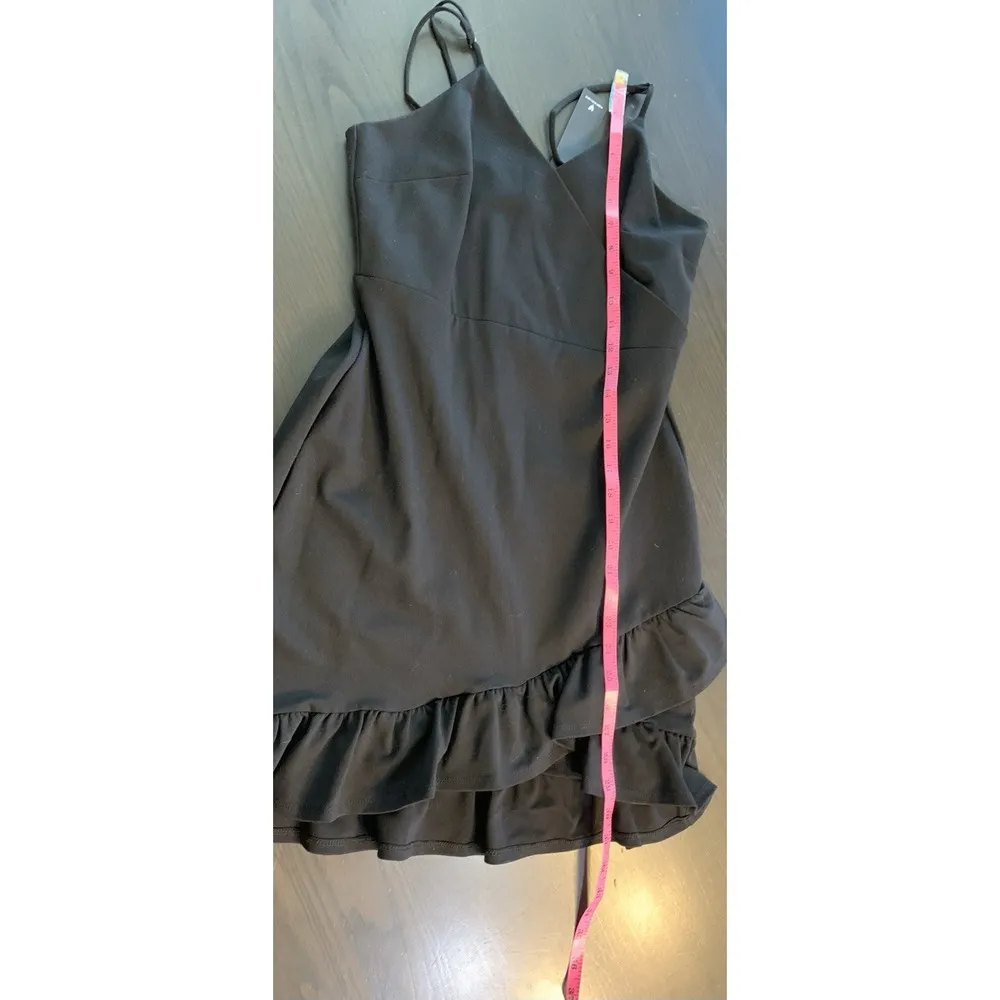 LULUs Black Mini Strappy Classic Ruffle Dress Size Large Stretch LBD Semi Formal - Image 11