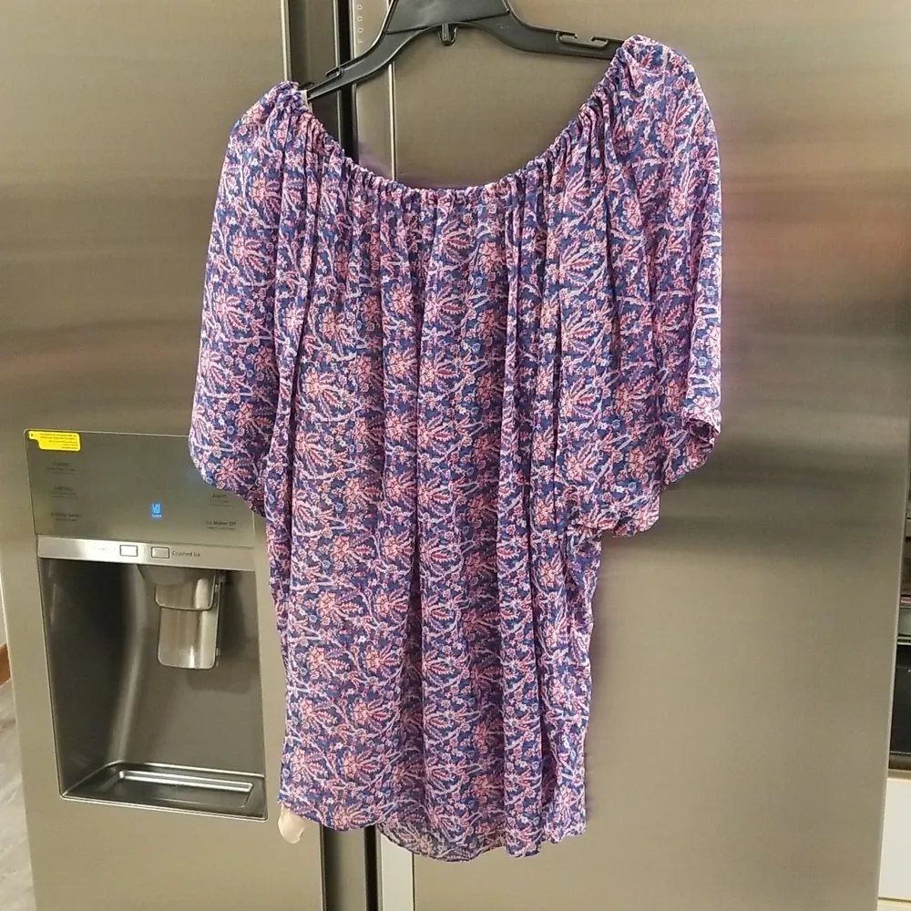 💕TRINA TURK💕 Chiffon Flounce Short Sleeve Blouse Tassels ~ Micro Floral Print - Image 2