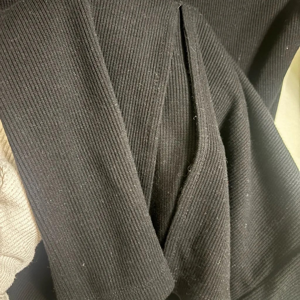 Marine Layer Lexi Mock Neck Short Sleeve Black Ribbed Dress Size Small 4-6 - Image 8