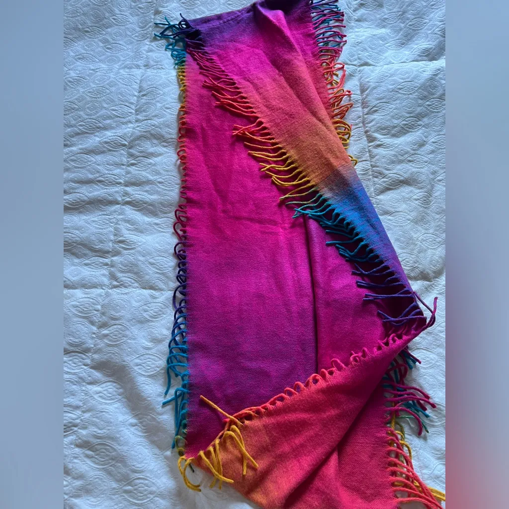 Vibrant Multicolor Scarf with Fringe Pink - Image 4