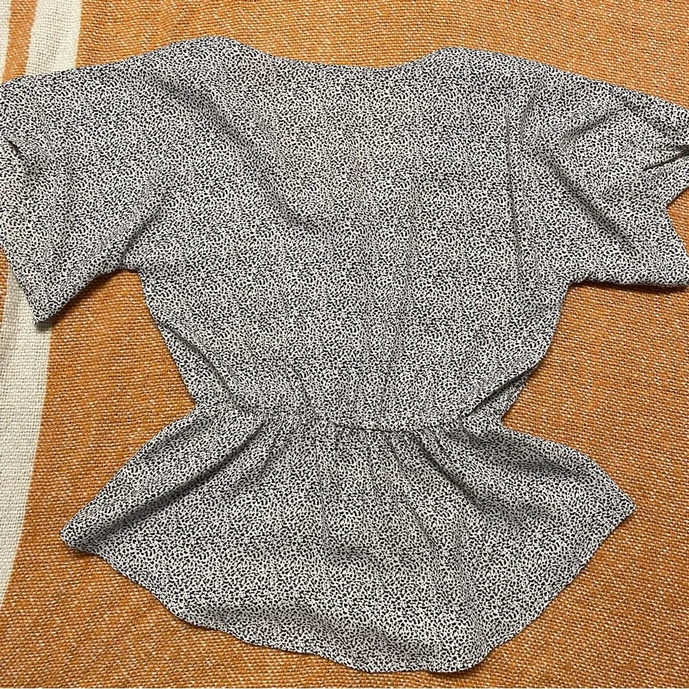 Black and White Blouse - Image 4