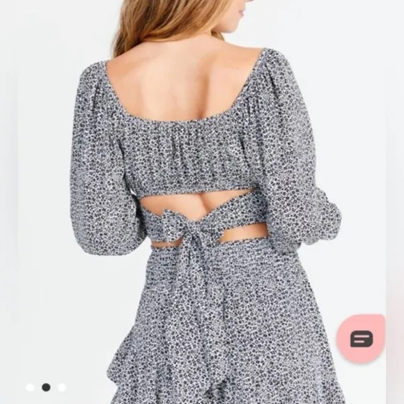 Altar’d State Floral Long Puff Sleeve Crop Top with Cross Back Tie - Image 2