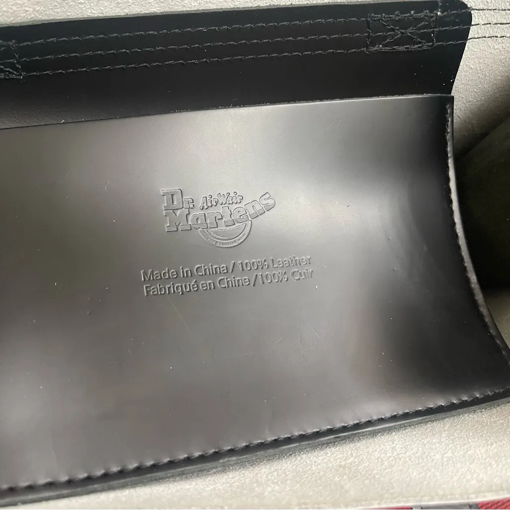 Dr Martens SUPER RARE Limited Edition‎ Museum Backpack Di Paolo leather MINT - Image 10
