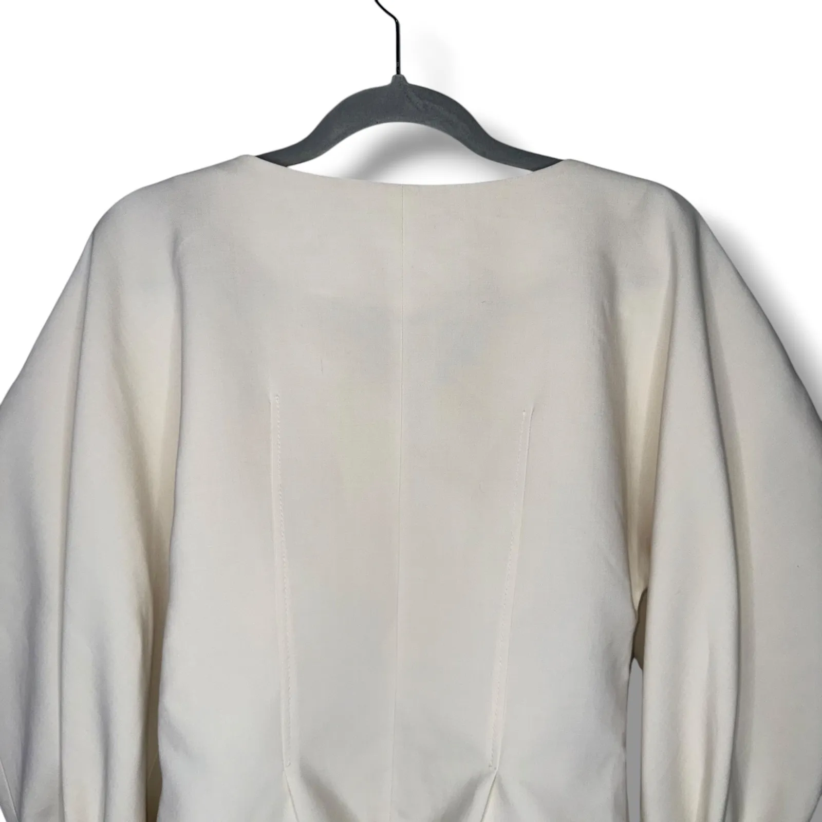 Jacquemus LAmour Dun Gitan‎ White Puff Sleeve Button Front V Neck Top - Image 5