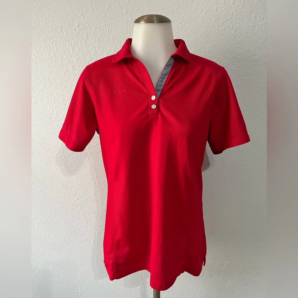 Chick Fil A Women’s Employee Red Collard Shirt Top Size Medium - Image 2