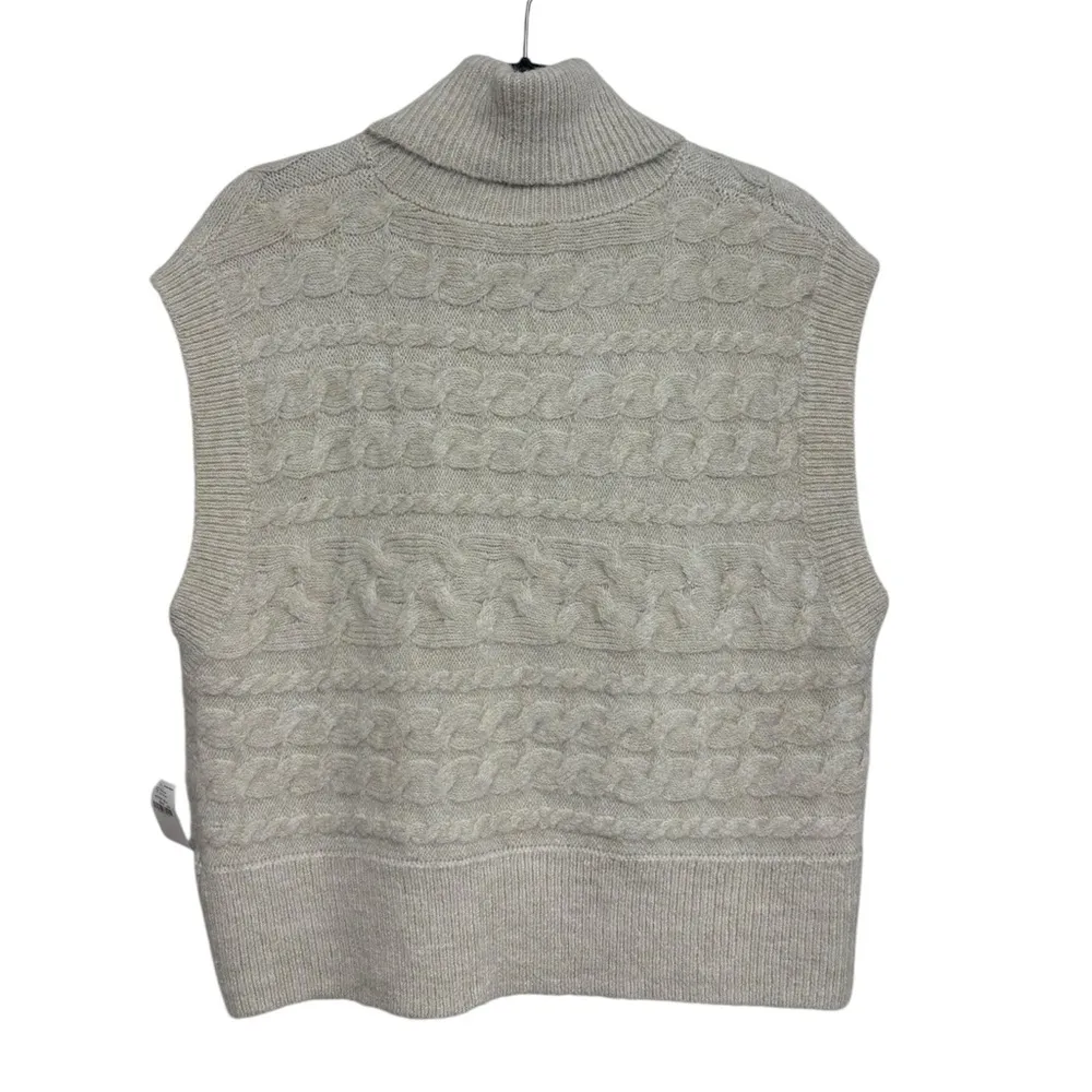 NWT Old Navy Sleeveless Cropped Cozy Plush-Yarn Cable-Knit Turtleneck Sweater L - Image 4