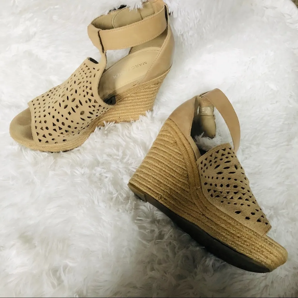 Marc Fisher Hasina Espadrille Suede Wedges 9 Tan Open Peep Toe Cutout Buckle - Image 2