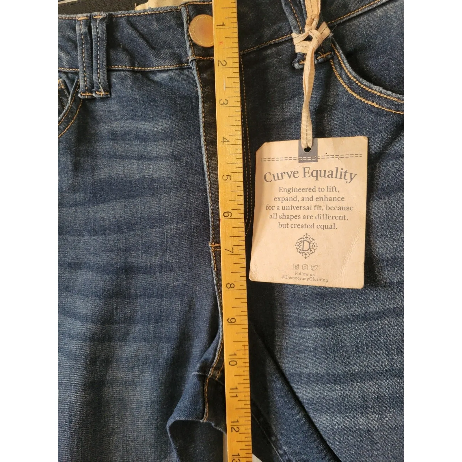 Democracy Women's Bootcut Jeans High Rise Size 8 - Image 4