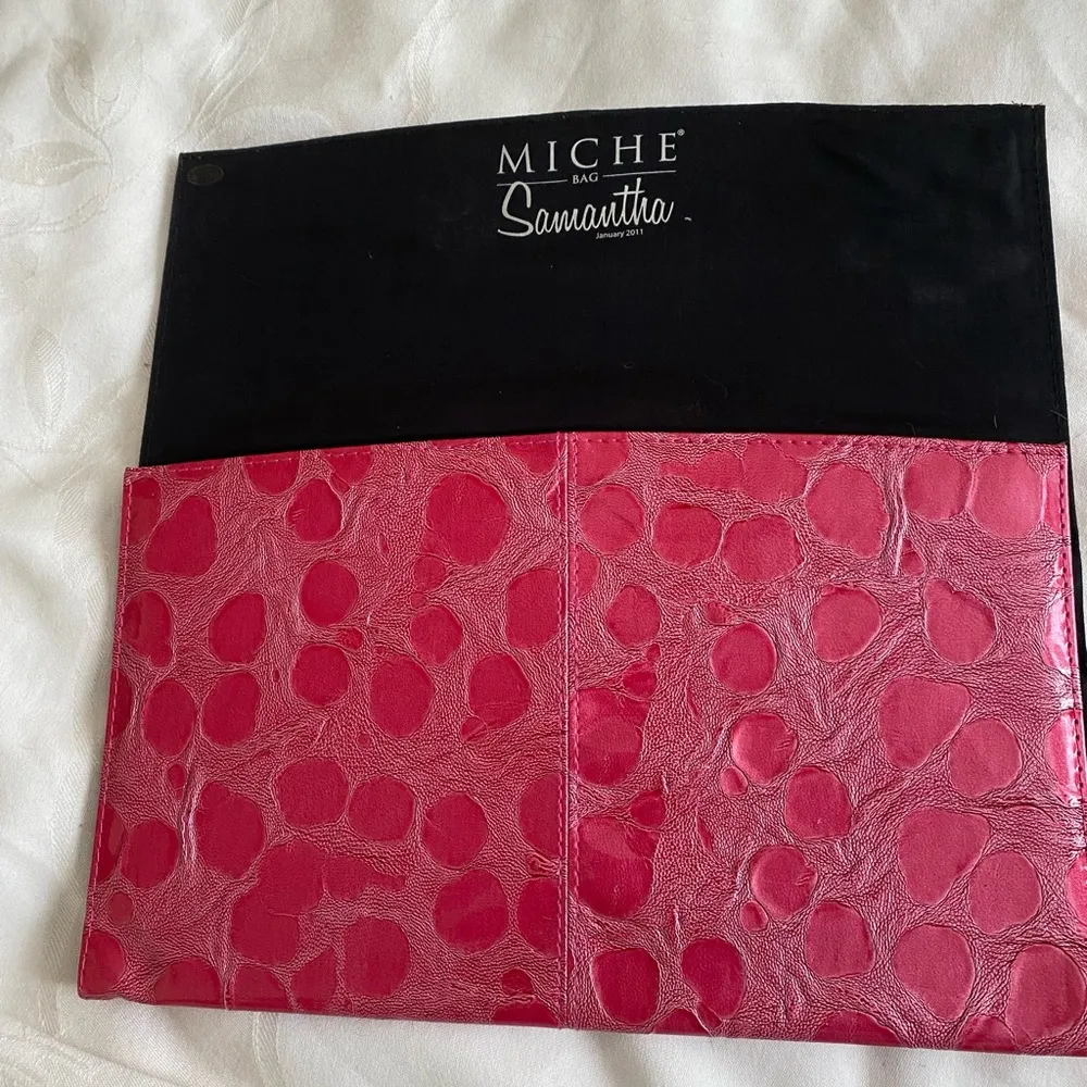 Miche Classic Shell Samantha Pink Faux Croc - Image 6