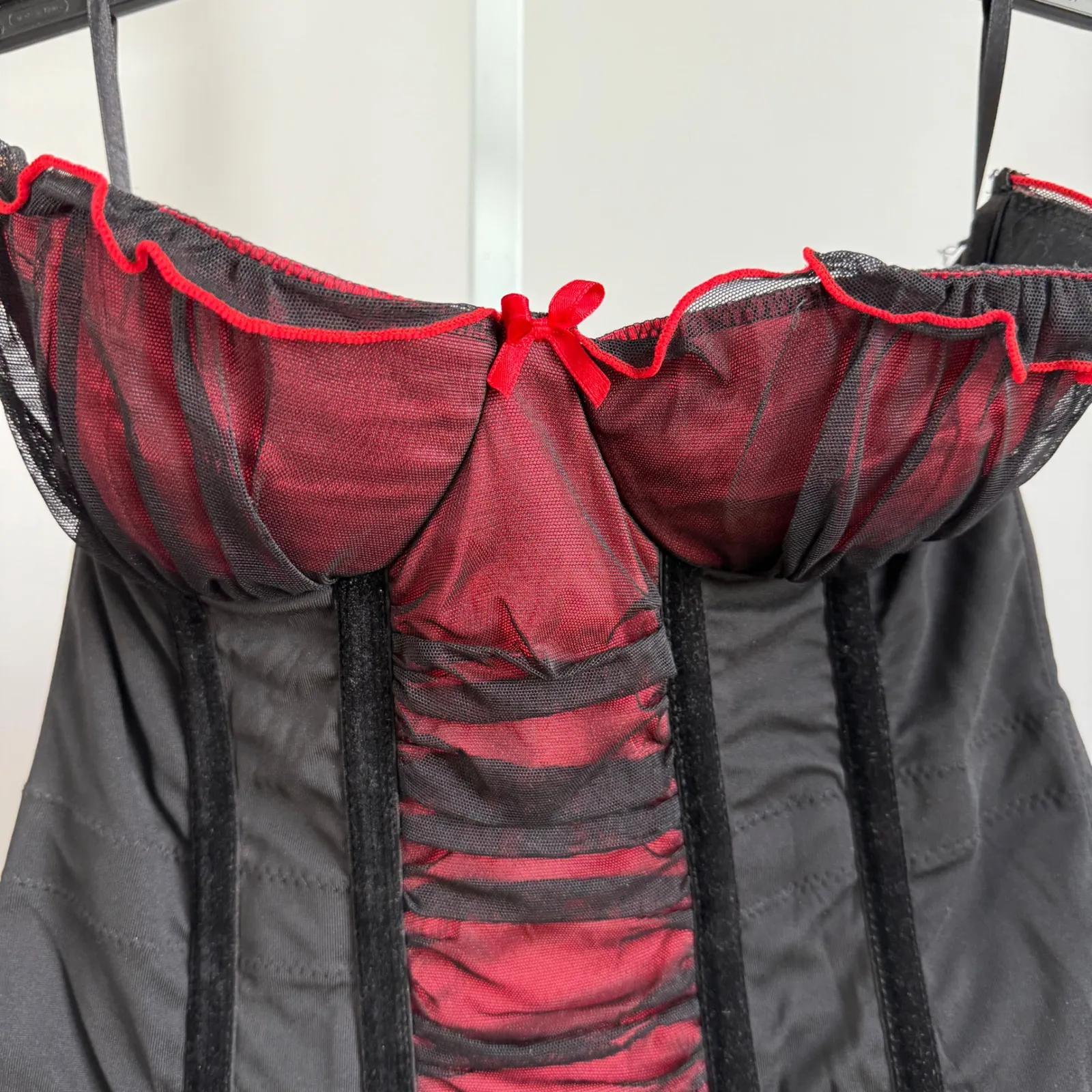 Coquette sz M Black Red Mesh Corset Bustier Goth Witchy Whimsygoth - Image 3