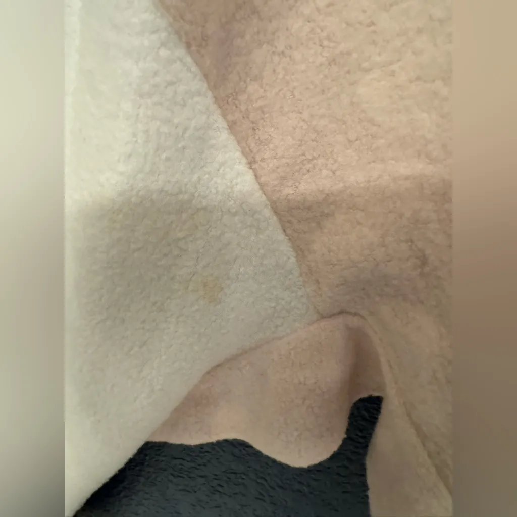 Wildfox Milk Run Women’s Cream & White Hoodie Size Small - Image 7