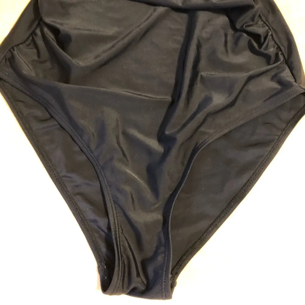 Black Ruffle Flounce One Piece Monokini Swimsuit Tummy Control V-Neck M - Image 7